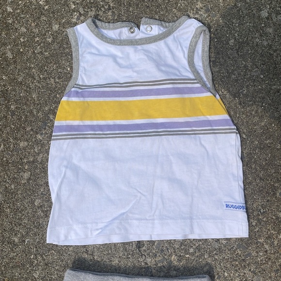 Toddler Rugged Butt Outfit - Picture 3 of 8